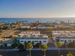 Walk to the Beach Oceanside - Image 3