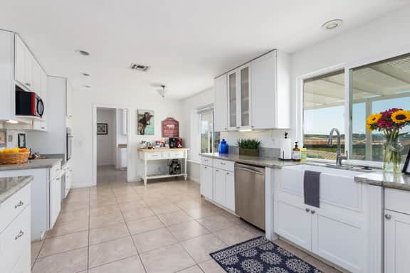 Lynell Ridge - Image 2