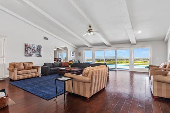 Valenica Estate - Image 5